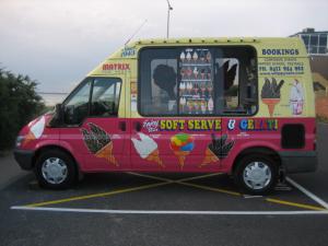 book a Mr Whippy van melbourne today